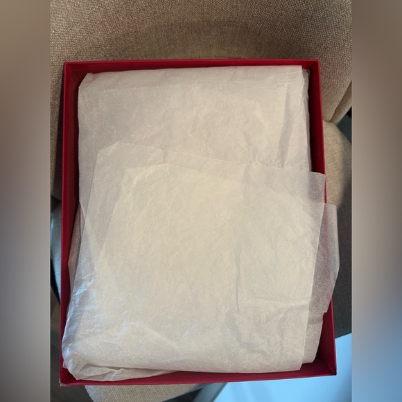 Valentino Garavani Iconic red rockstud  heels size 40.5 - Picture 5 of 15